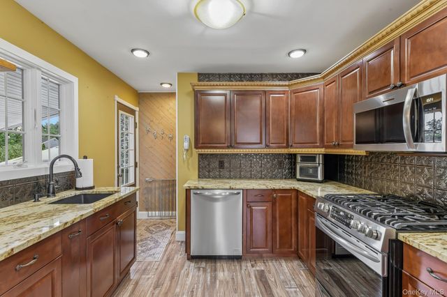3745 Locust Avenue, Seaford, NY 11783