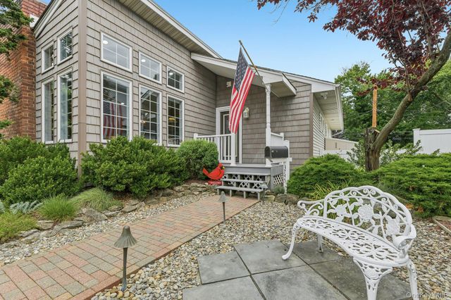 3745 Locust Avenue, Seaford, NY 11783