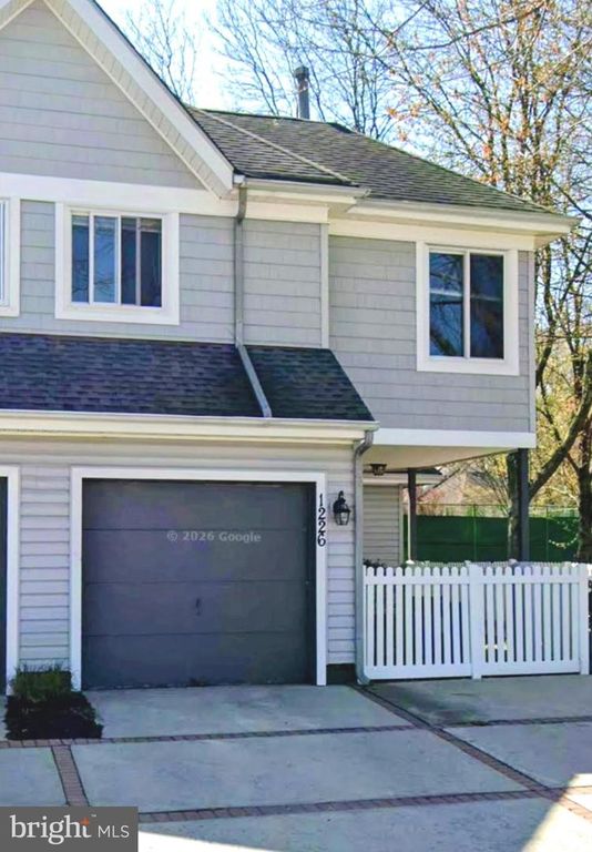 1226 CHANTICLEER DR, Cherry Hill, NJ 08003