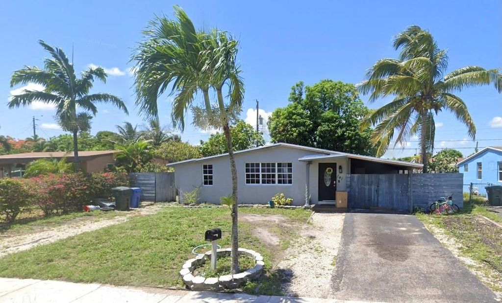 741 NE 58th St, Oakland Park, FL 33334