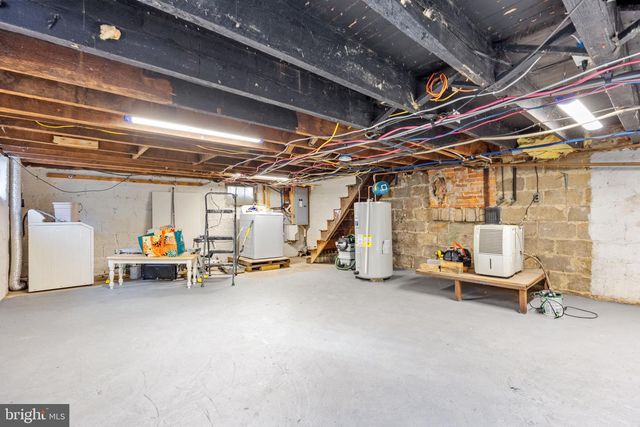 21 N FRANKLIN ST, Doylestown, PA 18901