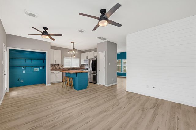 21831 Mossy Field Lane, Spring, TX 77388