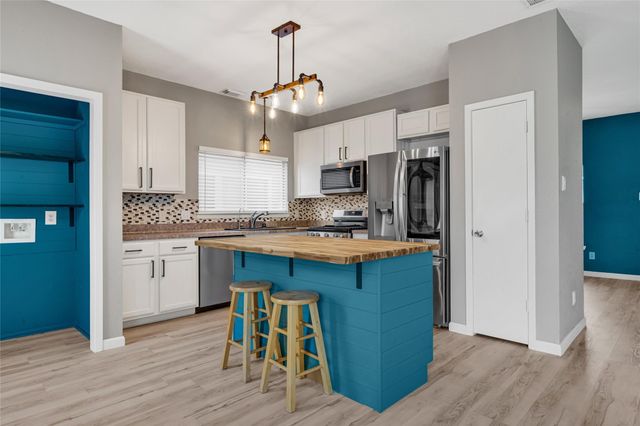 21831 Mossy Field Lane, Spring, TX 77388