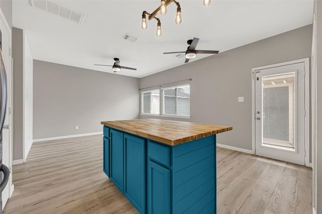 21831 Mossy Field Lane, Spring, TX 77388