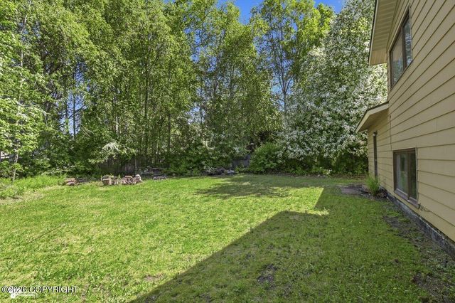 5261 Little Tree Street, Anchorage, AK 99507