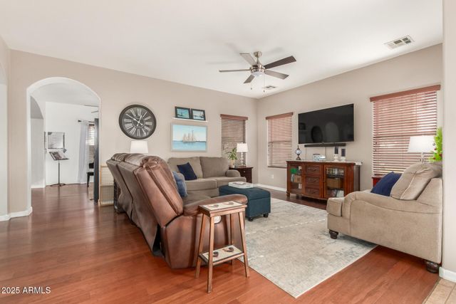 1111 E BLUE SPRUCE Lane, Gilbert, AZ 85298