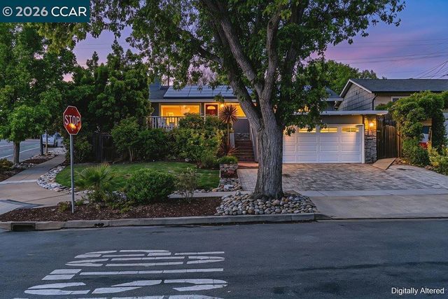 2674 Briarfield Ave, Redwood City, CA 94061