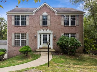 539 Hickory Grade Rd, South Fayette, PA 15017