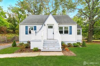 174 Alcoa Avenue, Edison, NJ 08837