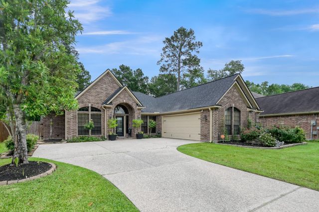 28 Stanford Court, Montgomery, TX 77356