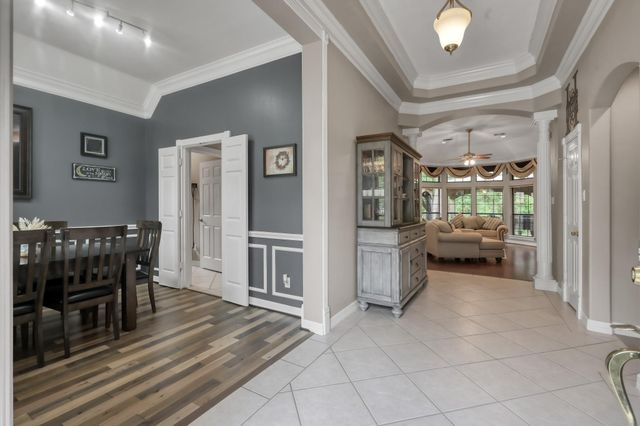 28 Stanford Court, Montgomery, TX 77356