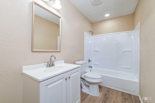 1721 E Harris Avenue, San Angelo, TX 76905