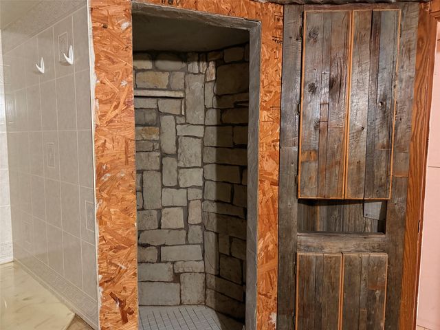 315 Wildwind Street, Gun Barrel City, TX 75156