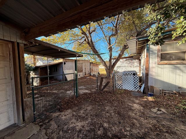 315 Wildwind Street, Gun Barrel City, TX 75156