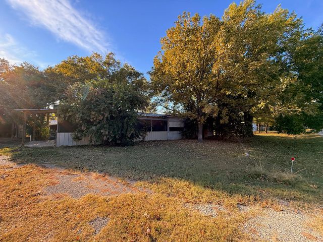 315 Wildwind Street, Gun Barrel City, TX 75156