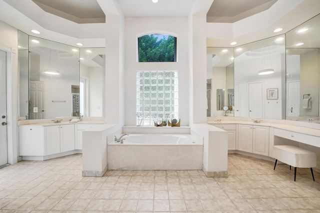 13763 NW 18th Court, Pembroke Pines, FL 33028