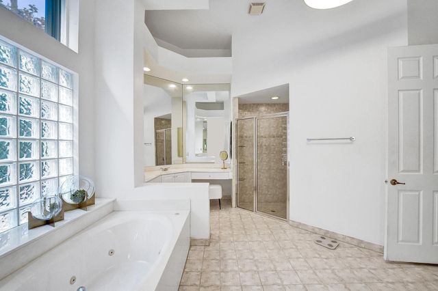 13763 NW 18th Court, Pembroke Pines, FL 33028