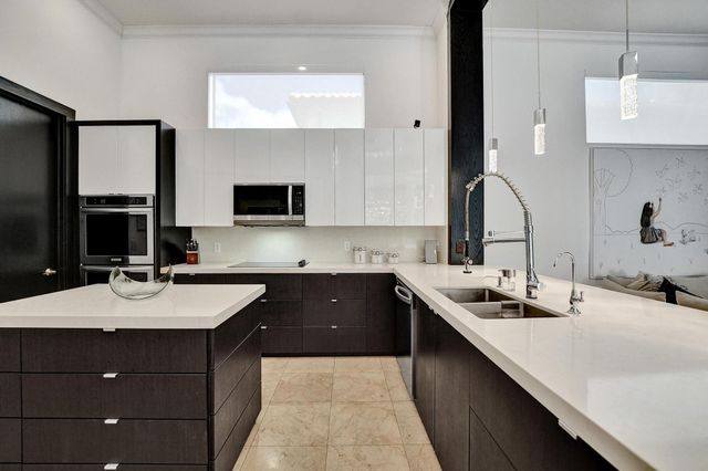 13763 NW 18th Court, Pembroke Pines, FL 33028