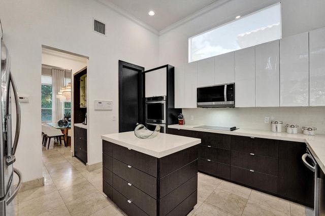 13763 NW 18th Court, Pembroke Pines, FL 33028