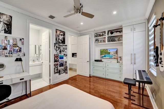 13763 NW 18th Court, Pembroke Pines, FL 33028