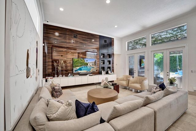 13763 NW 18th Court, Pembroke Pines, FL 33028