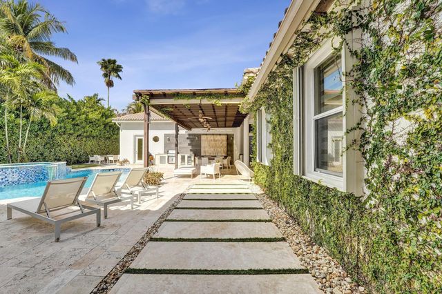 13763 NW 18th Court, Pembroke Pines, FL 33028