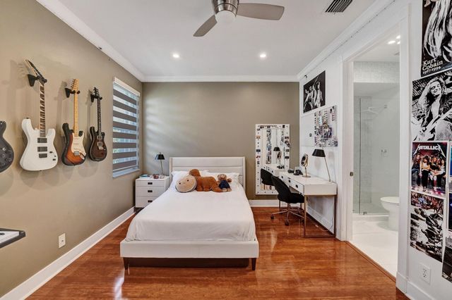 13763 NW 18th Court, Pembroke Pines, FL 33028