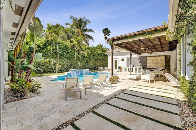 13763 NW 18th Court, Pembroke Pines, FL 33028