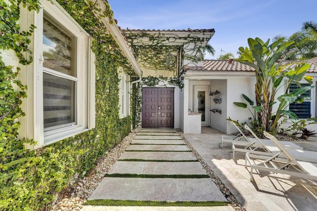 13763 NW 18th Court, Pembroke Pines, FL 33028