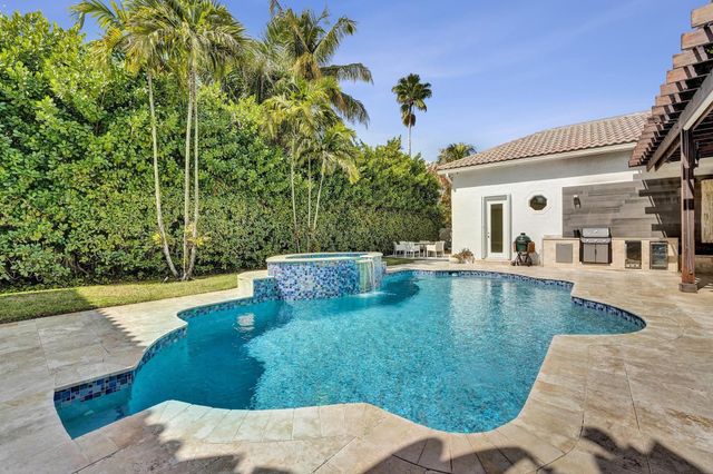 13763 NW 18th Court, Pembroke Pines, FL 33028