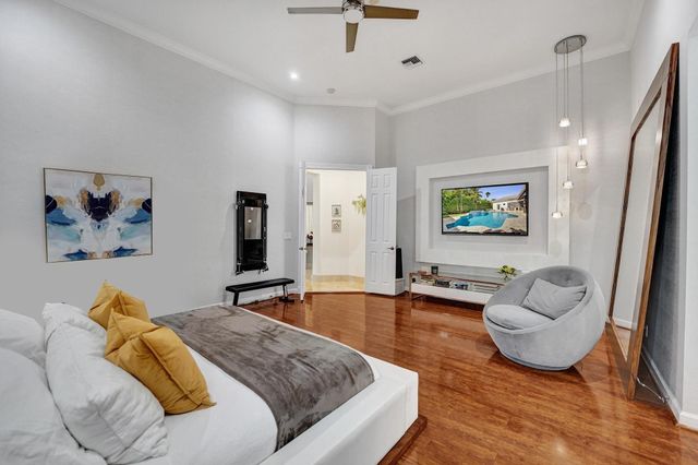 13763 NW 18th Court, Pembroke Pines, FL 33028