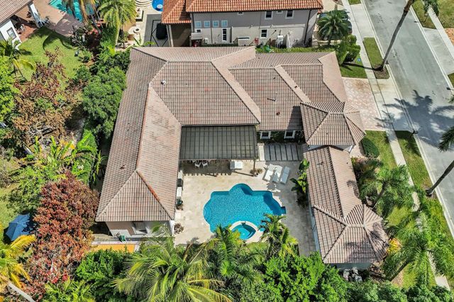 13763 NW 18th Court, Pembroke Pines, FL 33028