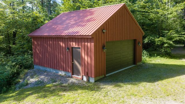95 Hemlock Drive, Londonderry, VT 05343