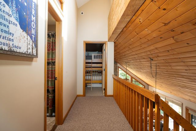 95 Hemlock Drive, Londonderry, VT 05343