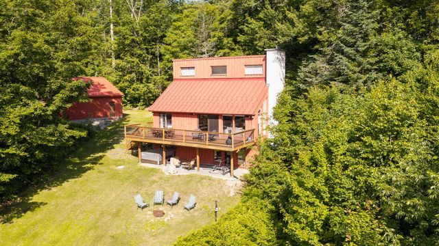 95 Hemlock Drive, Londonderry, VT 05343