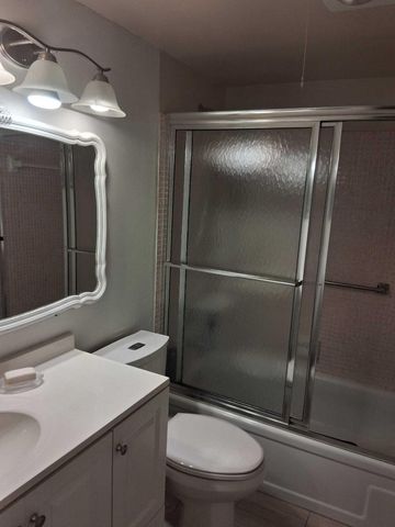 4023 Newport H, Deerfield Beach, FL 33442