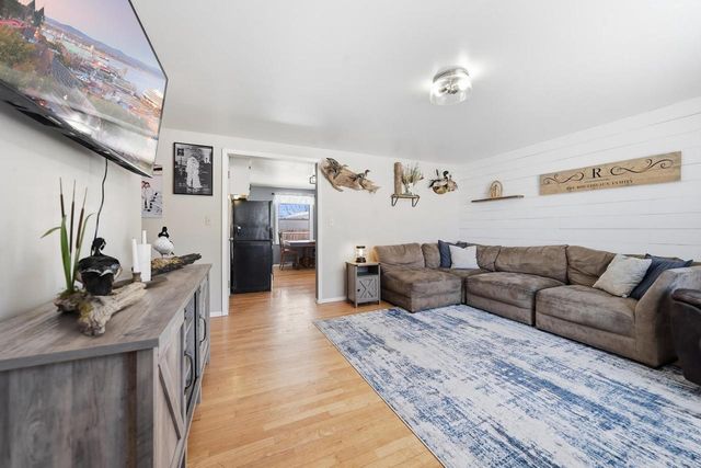 1129 SUBURBAN DRIVE, De Pere, WI 54115