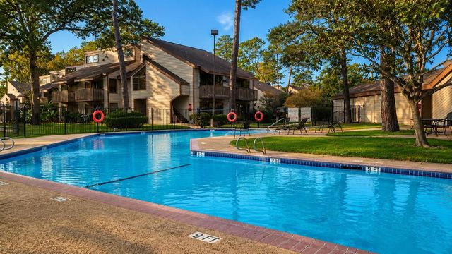 12900 Walden Road 812 H, Montgomery, TX 77356
