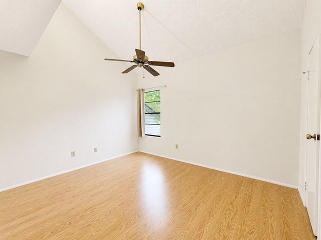 12900 Walden Road 812 H, Montgomery, TX 77356