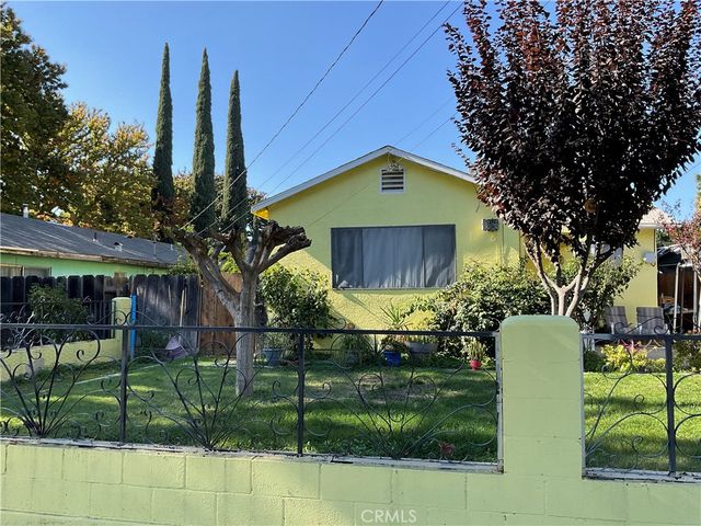 915 R Street, Merced, CA 95341