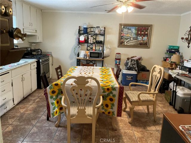 915 R Street, Merced, CA 95341
