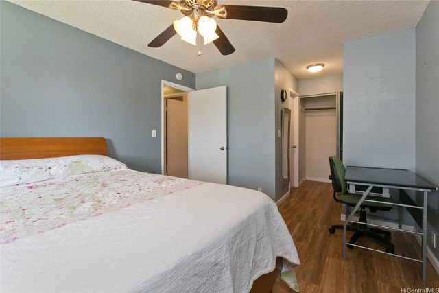 94-1088 Paawalu Street R5, Waipahu, HI 96797