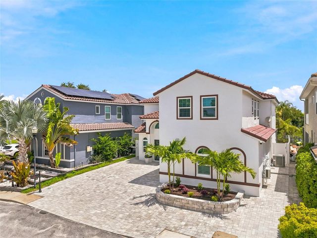 10627 HATTERAS DRIVE SW, Tampa, FL 33615