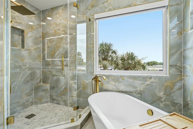 10627 HATTERAS DRIVE SW, Tampa, FL 33615