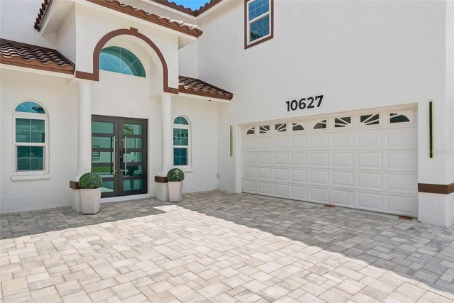 10627 HATTERAS DRIVE SW, Tampa, FL 33615