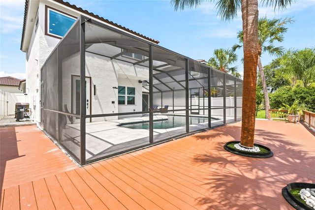 10627 HATTERAS DRIVE SW, Tampa, FL 33615