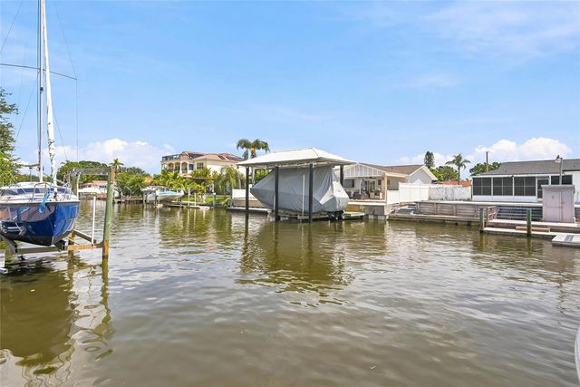 10627 HATTERAS DRIVE SW, Tampa, FL 33615