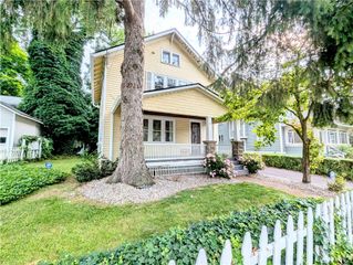 4 East Jefferson Road, Pittsford, NY 14534