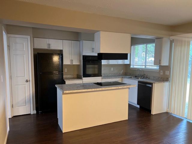 6654 Brownie Campbell Road, Houston, TX 77086