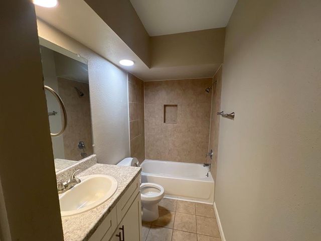 6654 Brownie Campbell Road, Houston, TX 77086